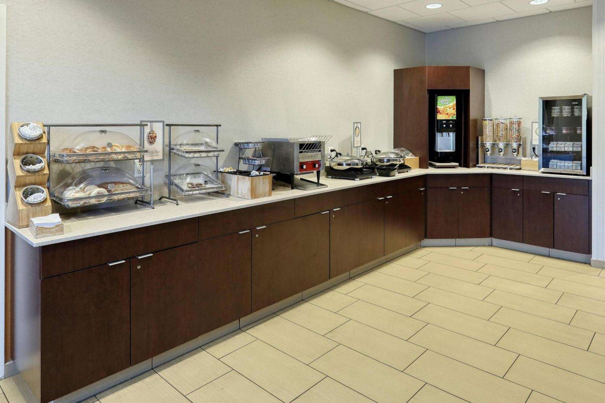 Fairfield Inn & Suites By Marriott Harrisburg West/ניו קמברלנד מראה חיצוני תמונה